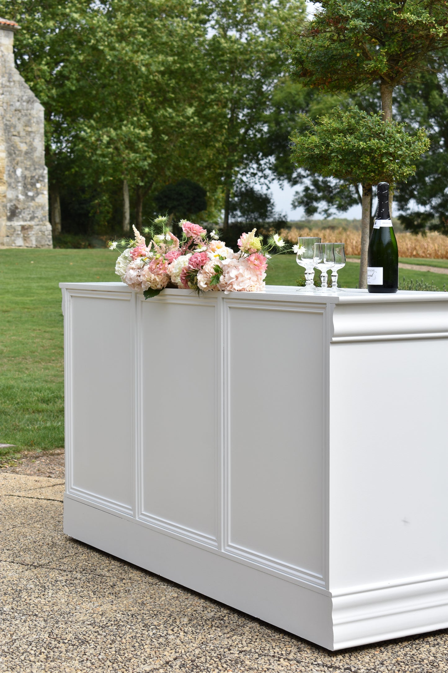 LOCATION Grand bar blanc