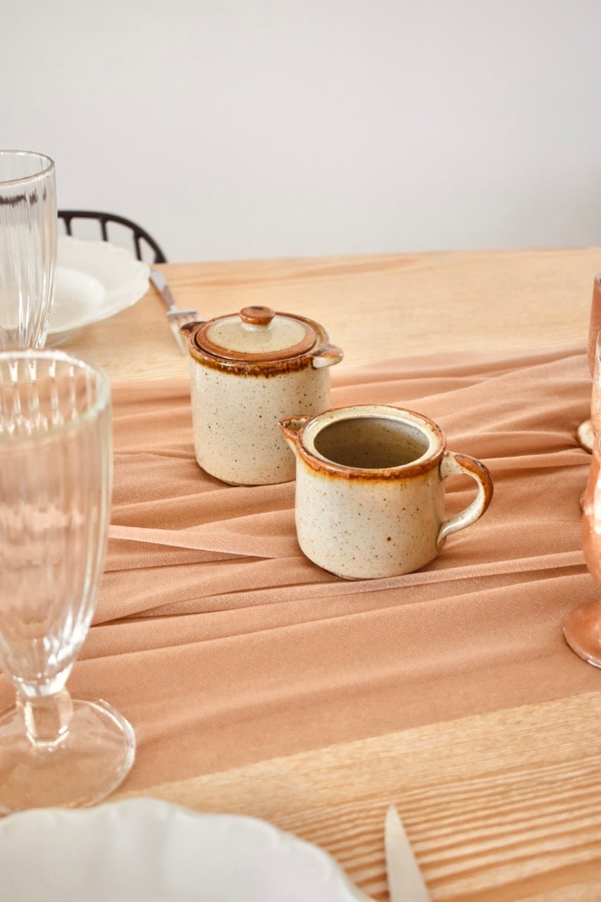 Petit pot à lait grès moucheté gris et marron « TEMPETE » - La Recyclerie LS