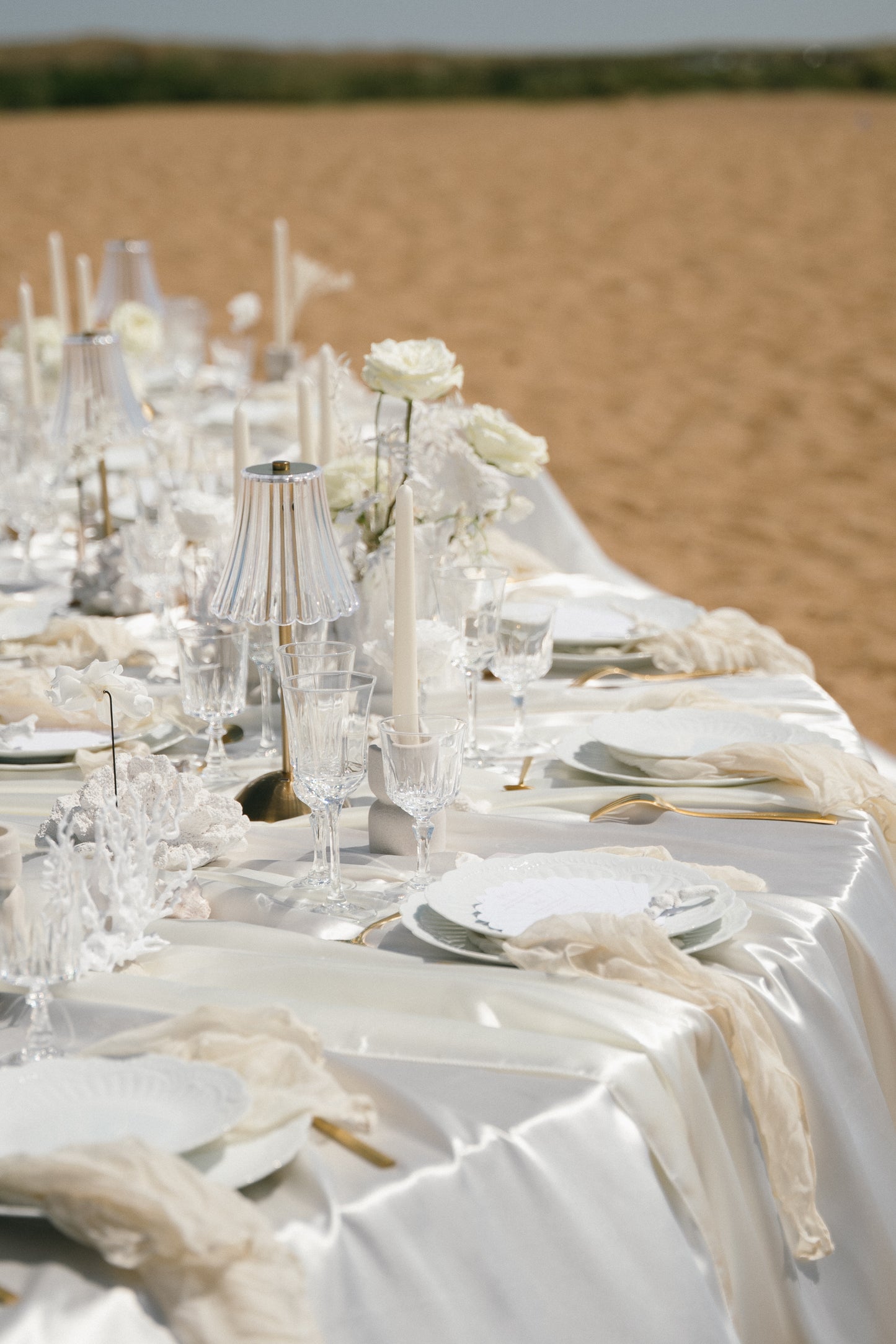 LOCATION Lampe de table LED