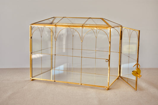LOCATION Urne cagnotte verrière en verre et laiton