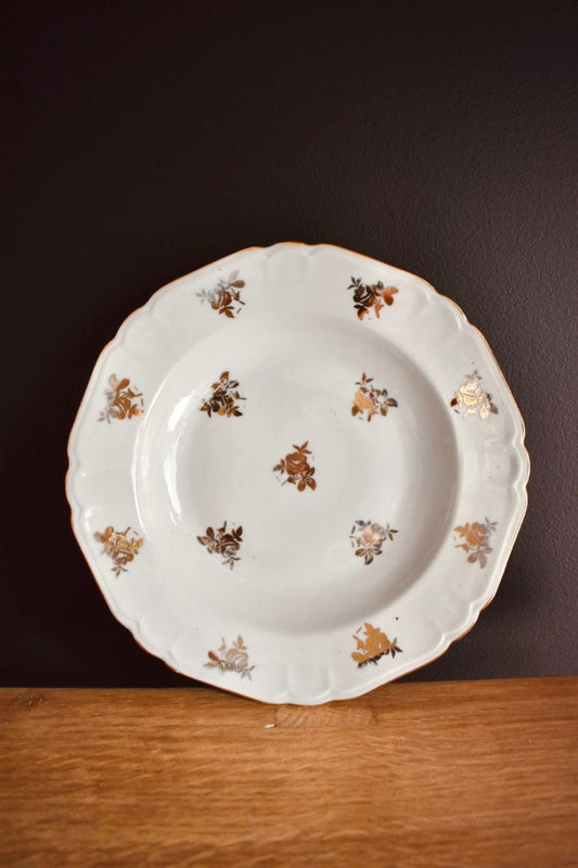 Assiette creuse en porcelaine blanche à fleurs dorées « LIMOGES » - La Recyclerie LS