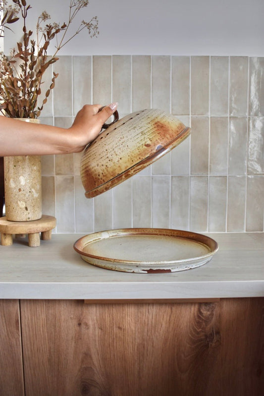 Cloche à fromage beige et marron moucheté « SIMONE » - La Recyclerie LS