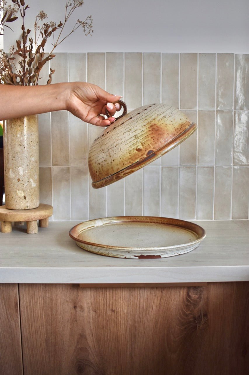 Cloche à fromage beige et marron moucheté « SIMONE » - La Recyclerie LS