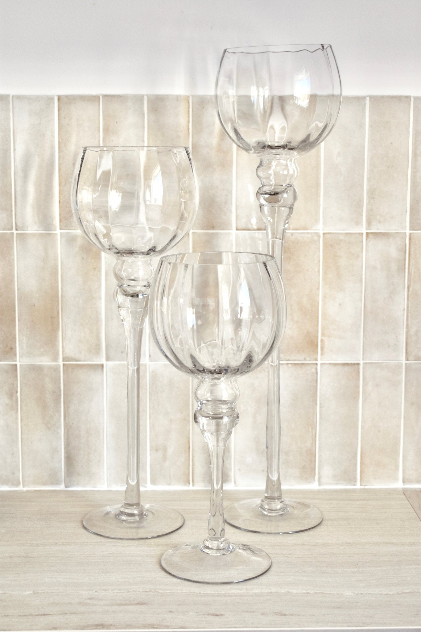 Ensemble de 3 grands bougeoirs sur pied en verre "PAUL" - Studio Nuptia
