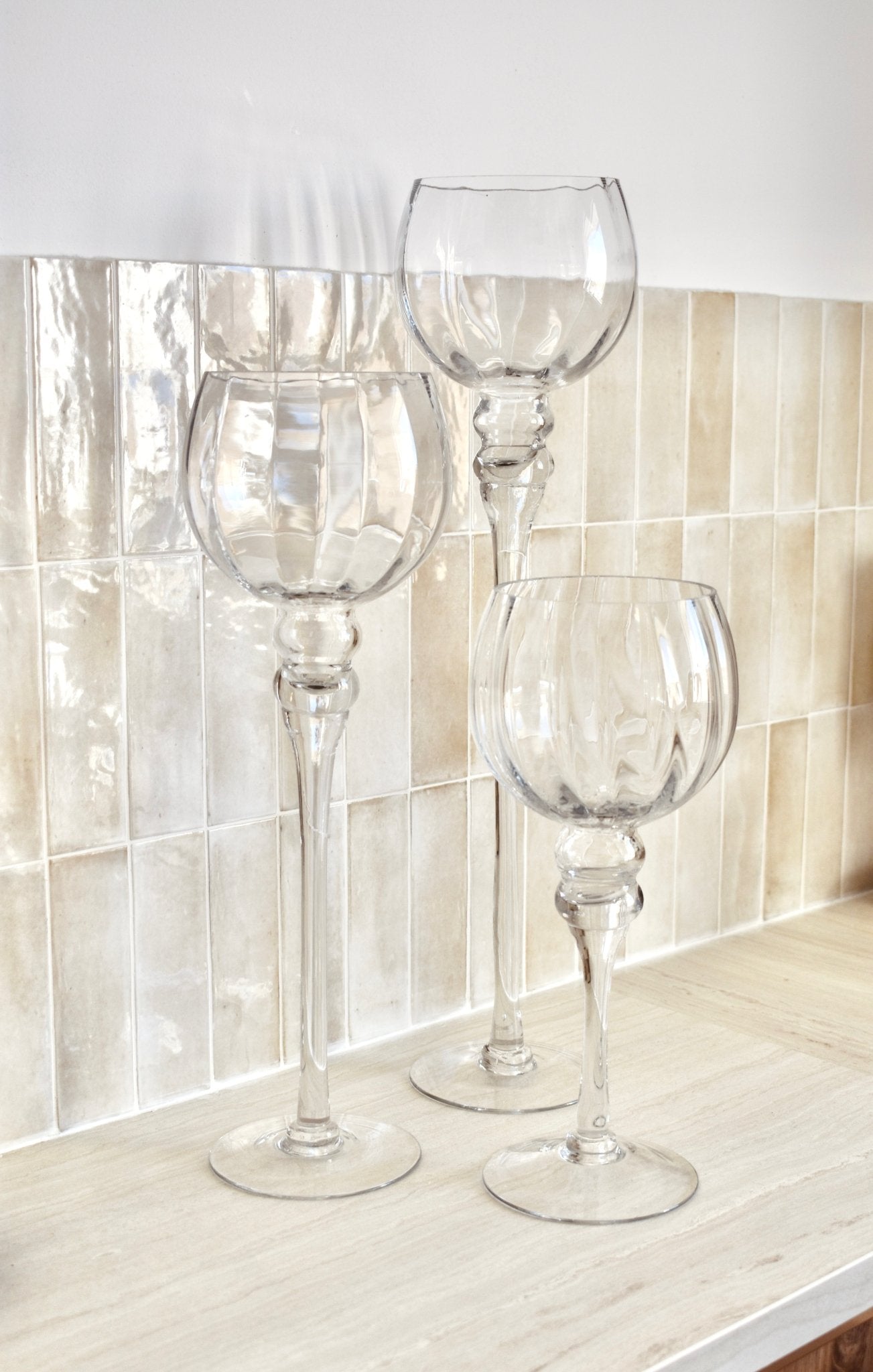 Ensemble de 3 grands bougeoirs sur pied en verre "PAUL" - Studio Nuptia