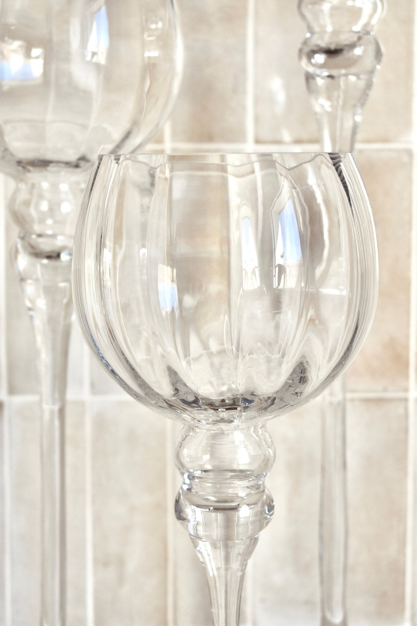 Ensemble de 3 grands bougeoirs sur pied en verre "PAUL" - Studio Nuptia