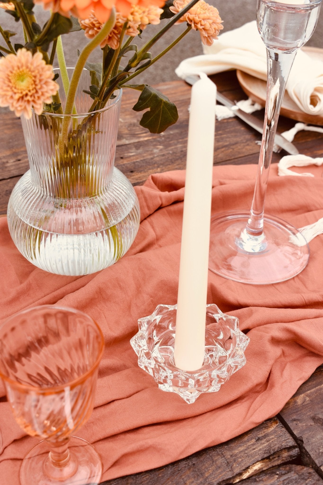 Petit bougeoir chandelier "cierge" en verre transparent - Studio Nuptia