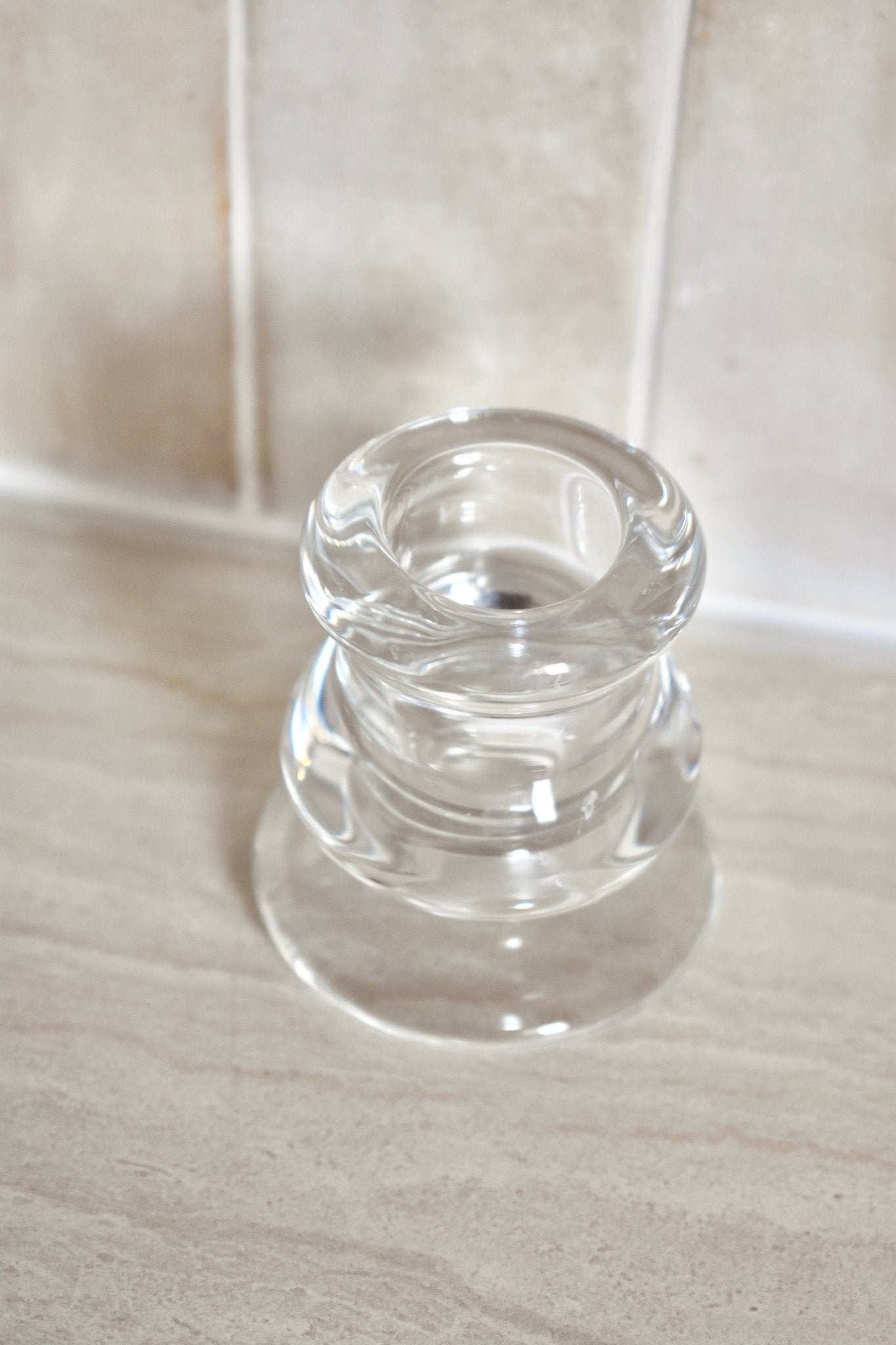 Petit bougeoir sur pied en verre lisse "ACHILLE" - Studio Nuptia