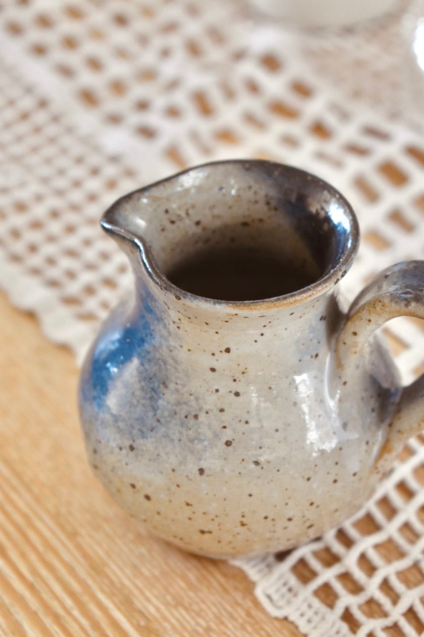 Petit pot à lait bleu « CEFALU » - La Recyclerie LS
